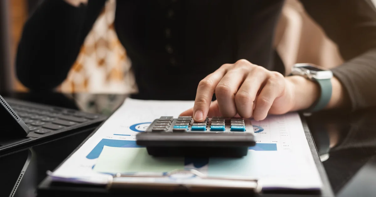 Cât costă un magazin online în România în 2026? Ghid complet de costuri